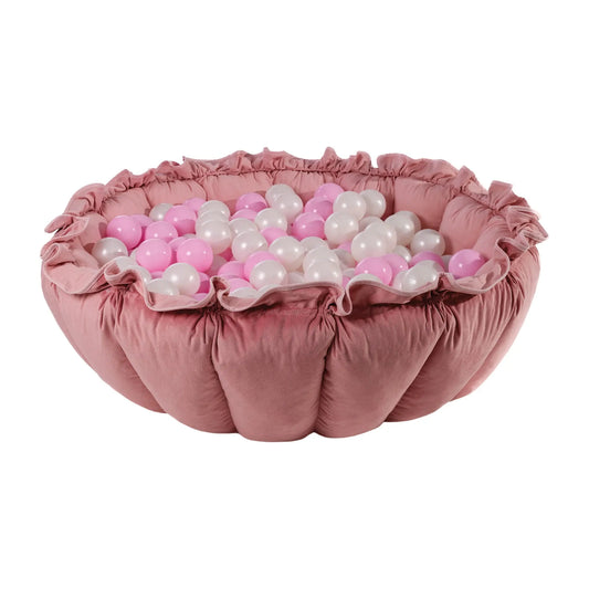 Flower Play Mat with Ball Pit - Pink and White, a charming 2-in-1 set inspired by nature and children’s imagination. Transforms into a 95 cm ball pit with a delicate ruffle, includes 100 balls. Made from soft cotton and polyester velvet.