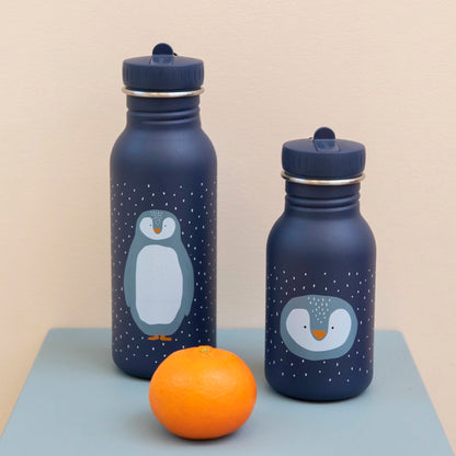 Stainless Steel Bottle featuring Mr Penguin design, ideal for kids on-the-go. Durable, leak-proof, with easy-open cap and carrying loop. Dimensions: 15.5 cm x 6.5 cm.