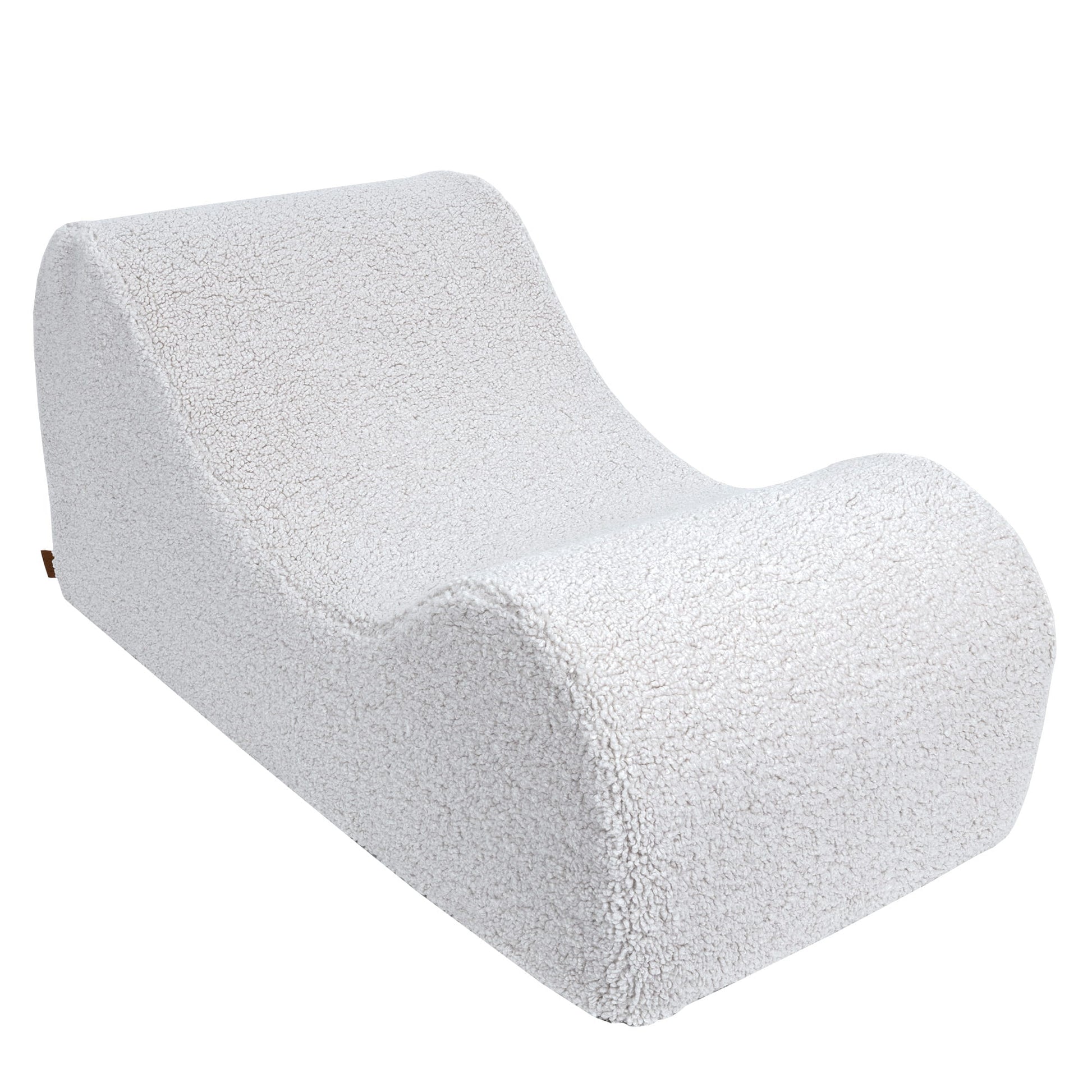 Wave Lounger - White Bearly