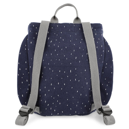 A light, roomy mini drawstring backpack featuring Mr Penguin design. Water repellent, machine washable, 100% cotton material. Ideal for ages 3+, 30x23 cm, 5 l capacity.